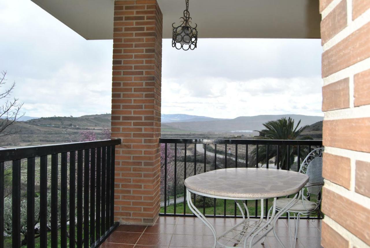 Villa Casa Pichon Etxea à La puebla de Labarca Extérieur photo